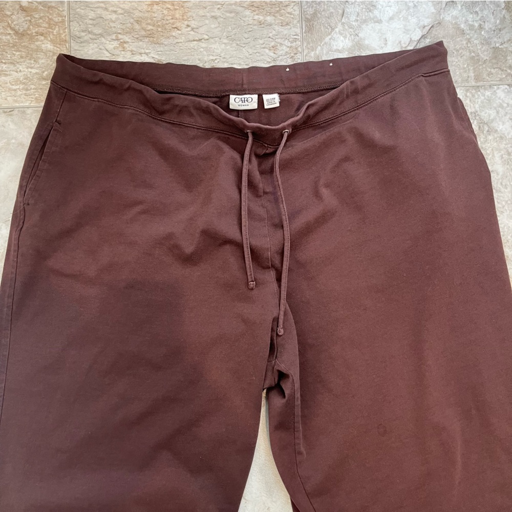 Cato Brown Straight Leg Sweatpants‎